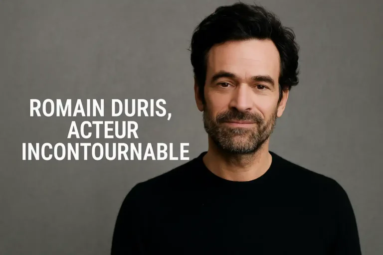 Portrait cinématographique de Romain Duris en lumière dramatique, illustrant sa carrière d’acteur français polyvalent.